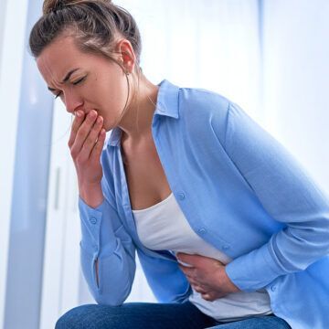 la-maladie-de-crohn-provoque-des-nausees