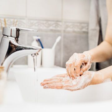 Laver les mains pour prévenir les maladies